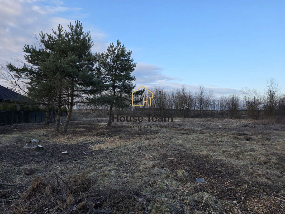 Działka na sprzedaż