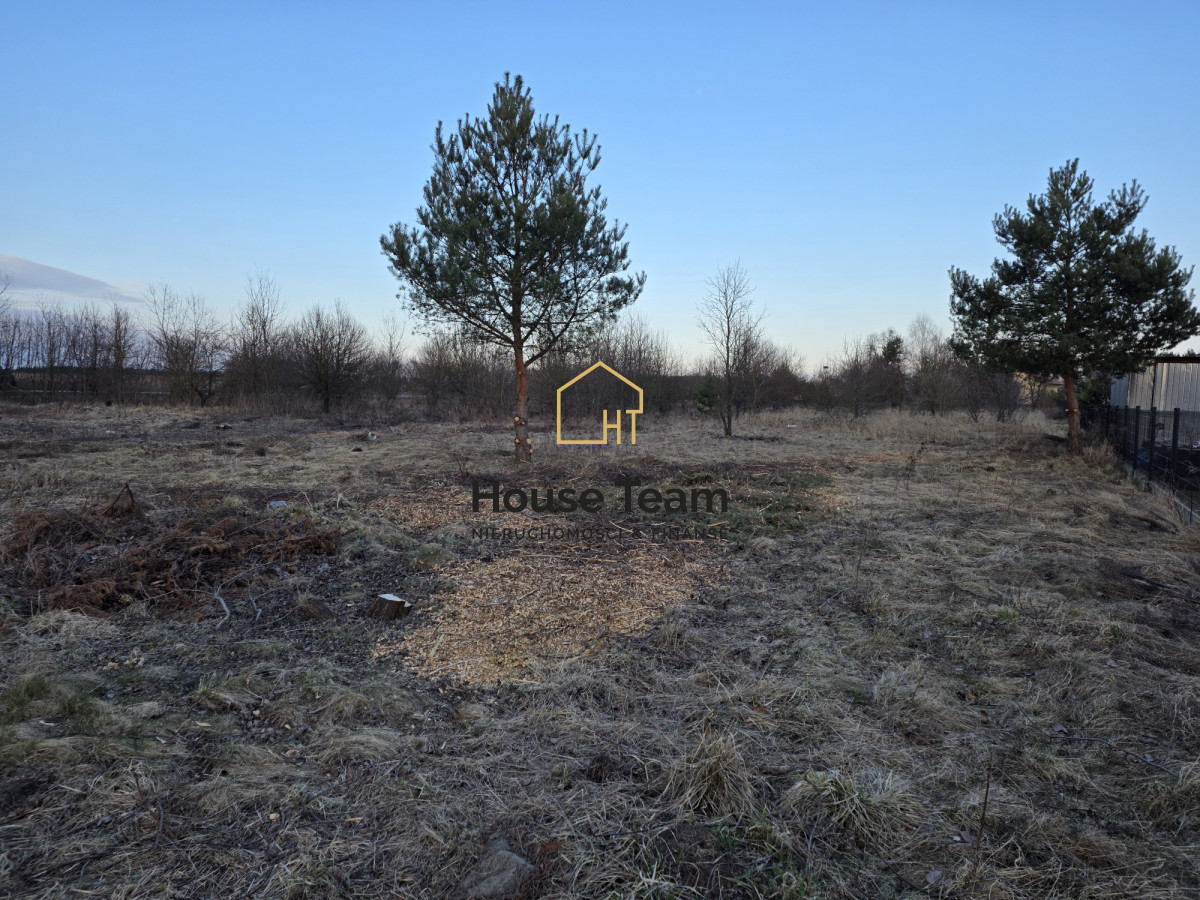 Działka na sprzedaż