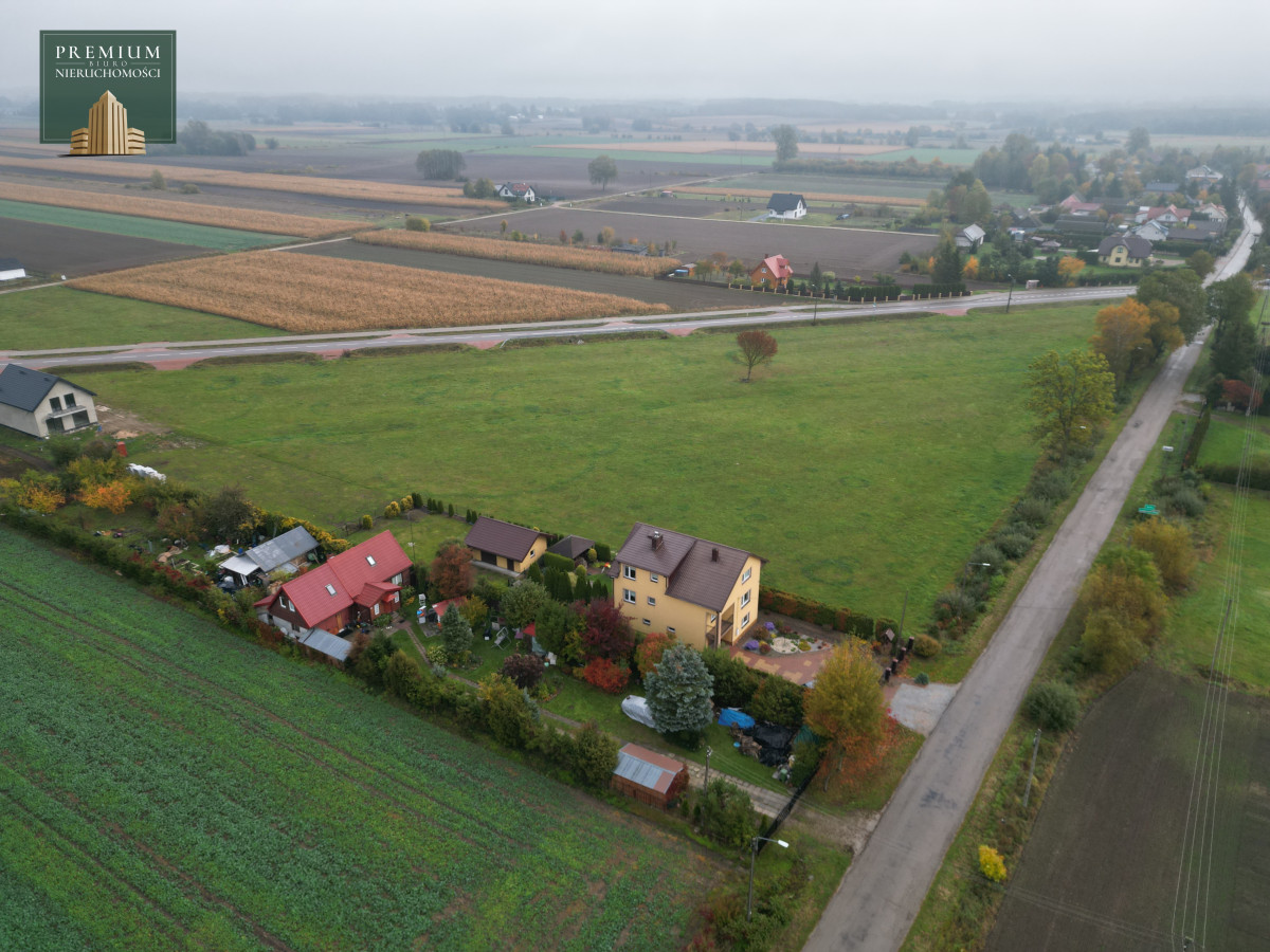 Działka na sprzedaż