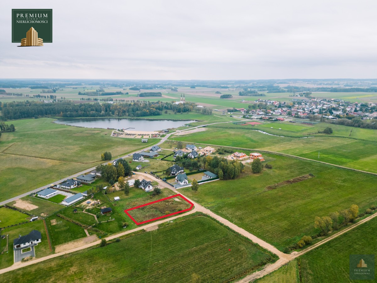 Działka na sprzedaż