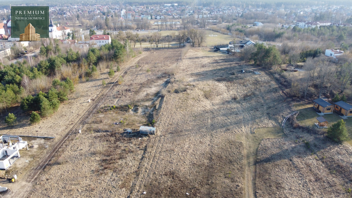 Działka na sprzedaż