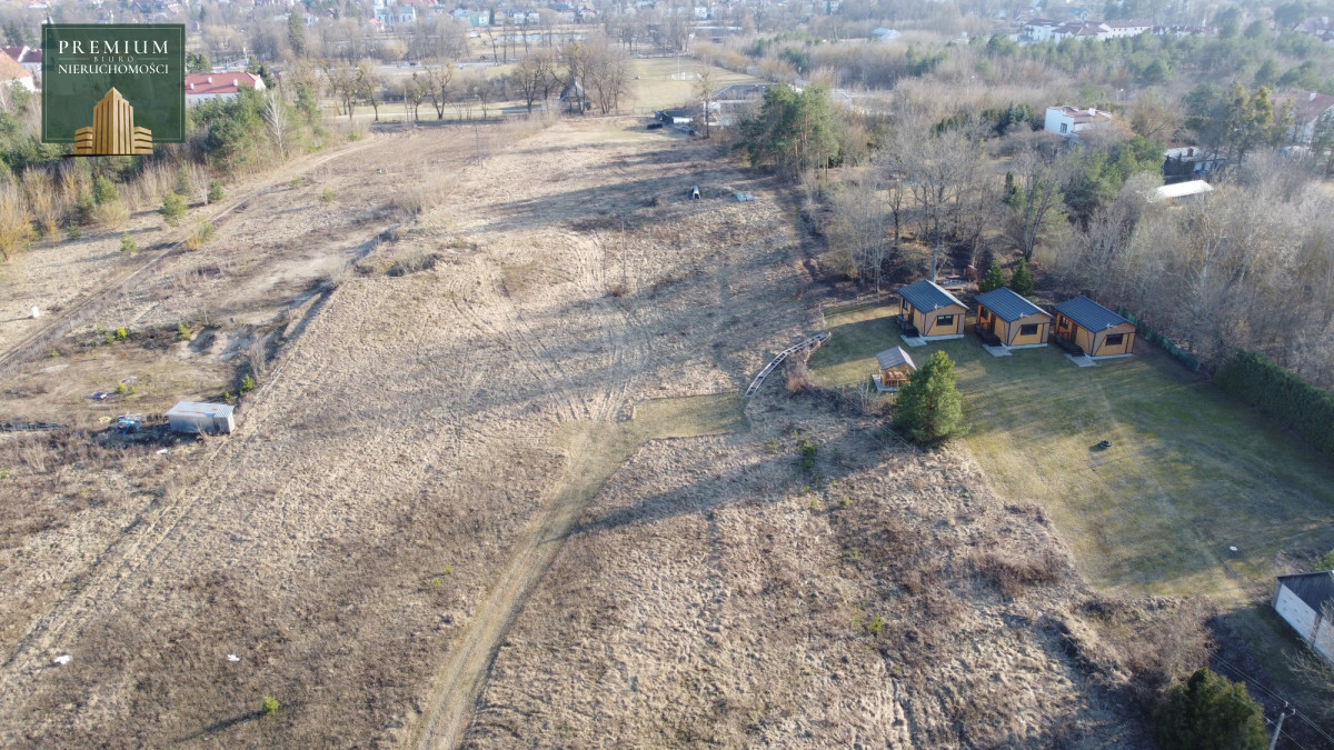 Działka na sprzedaż