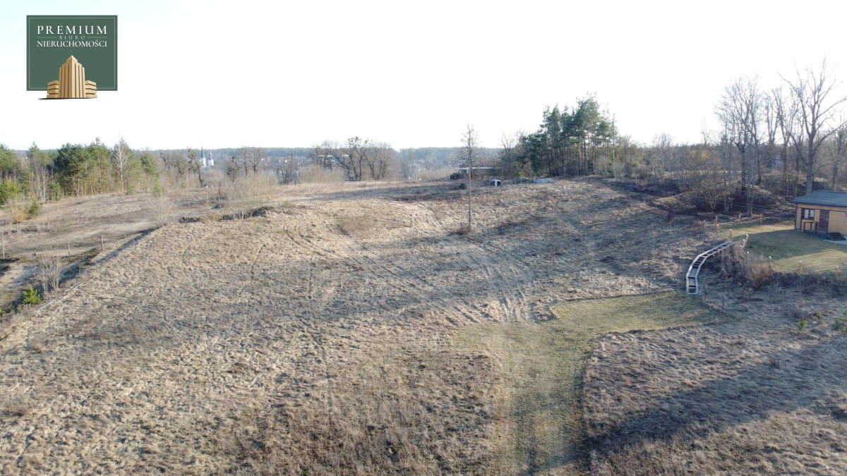 Działka na sprzedaż