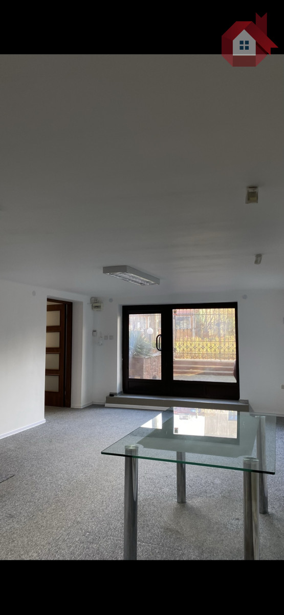 Komercyjny na wynajem