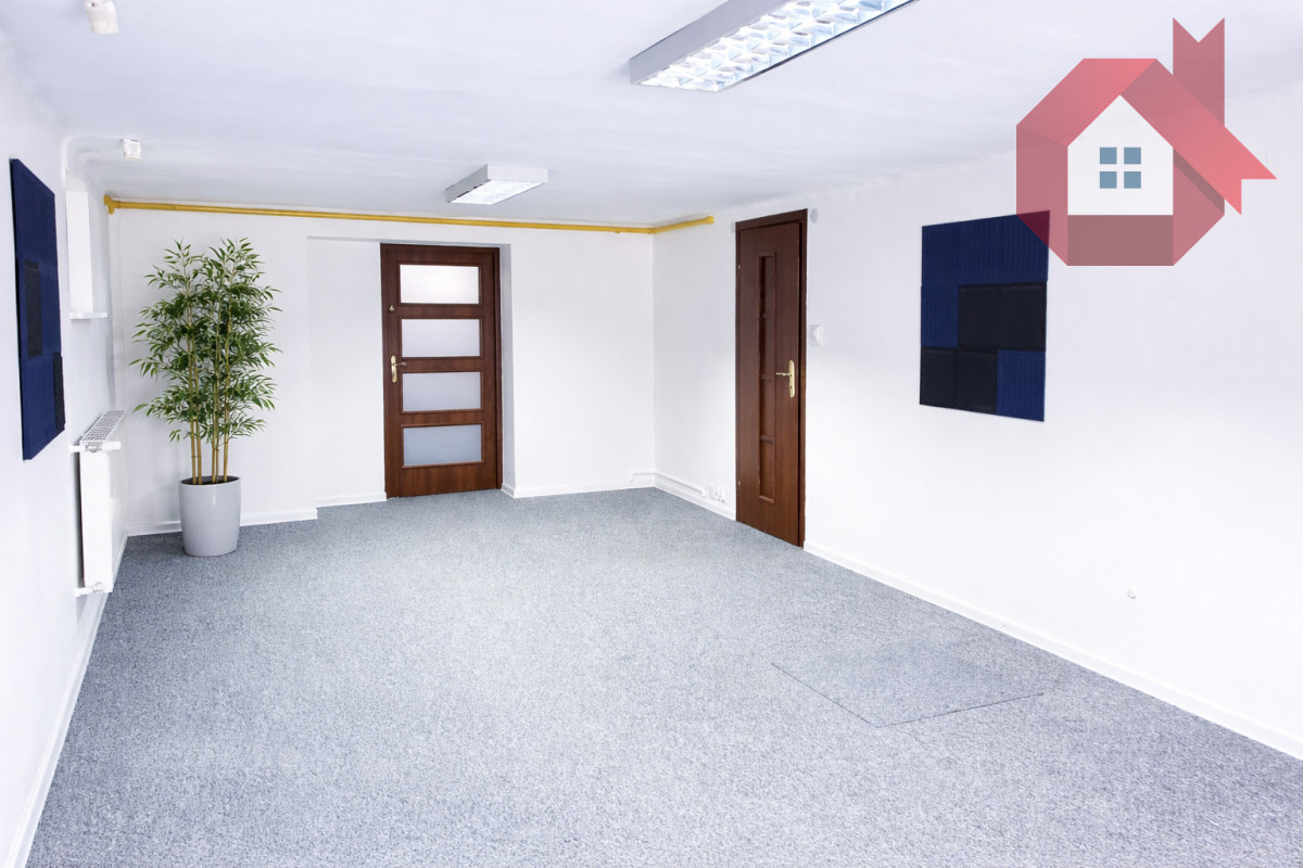 Komercyjny na wynajem