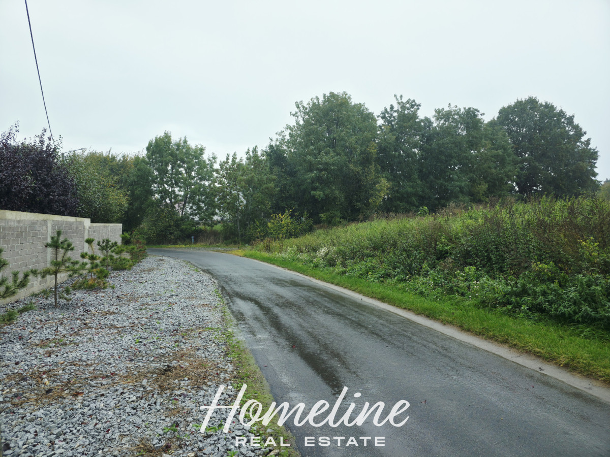 Działka na sprzedaż