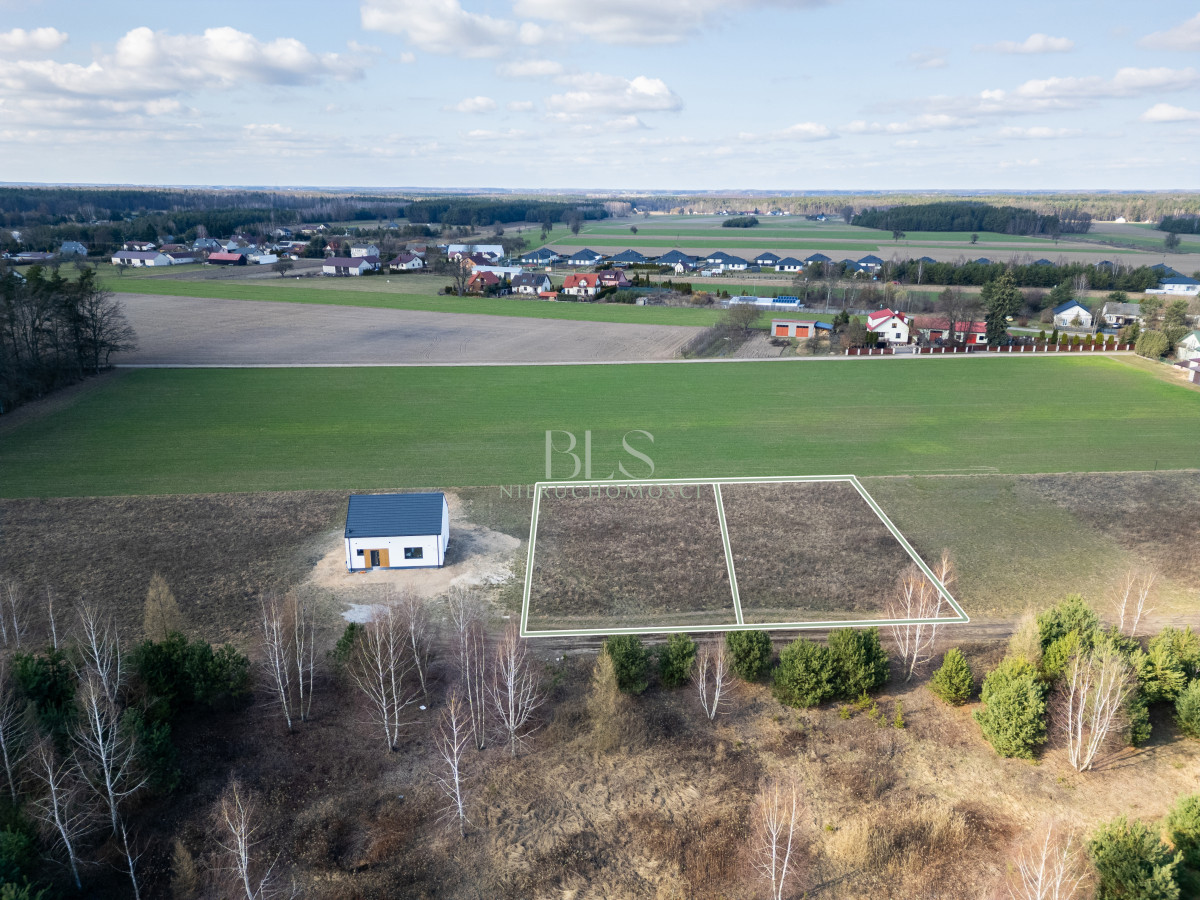 Działka na sprzedaż