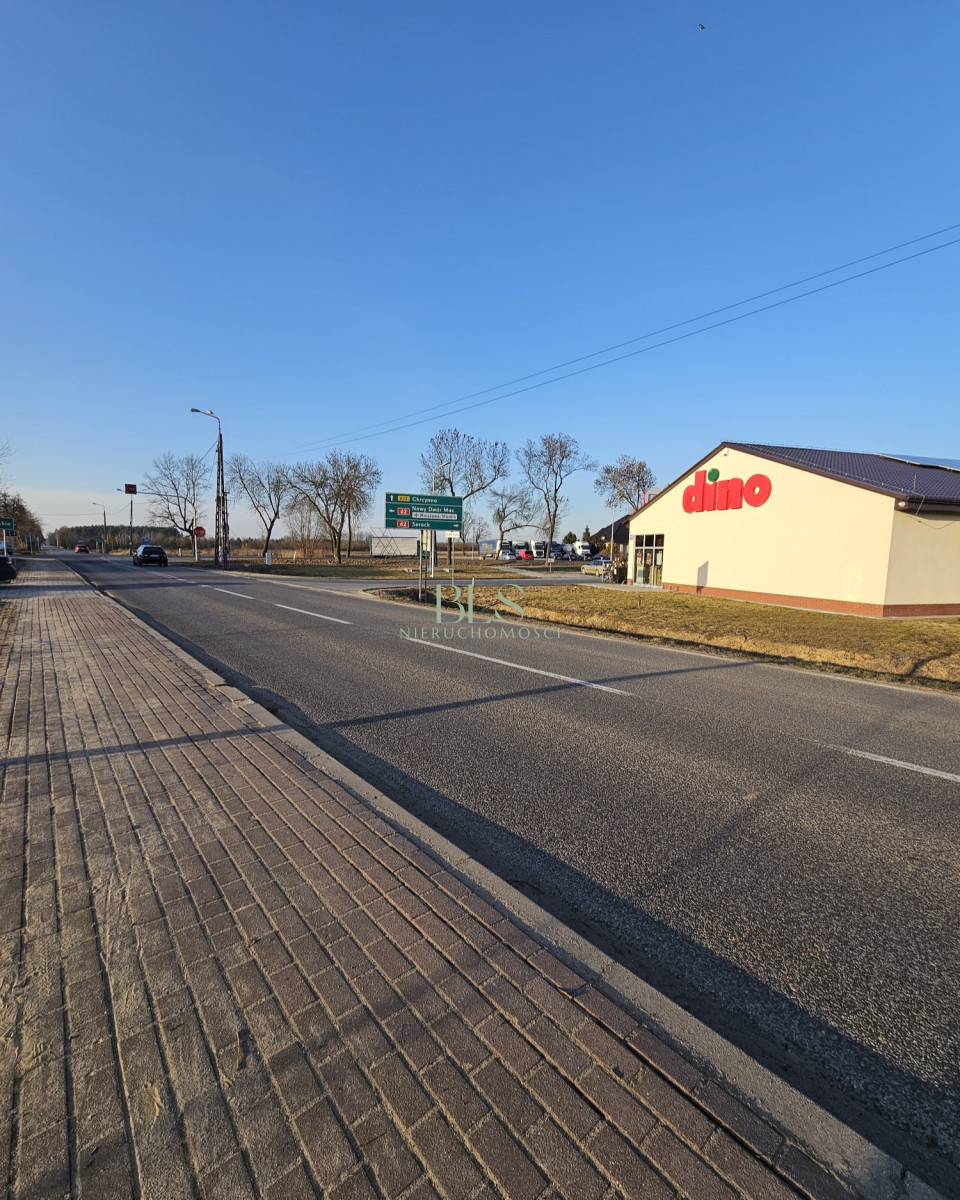 Działka na sprzedaż