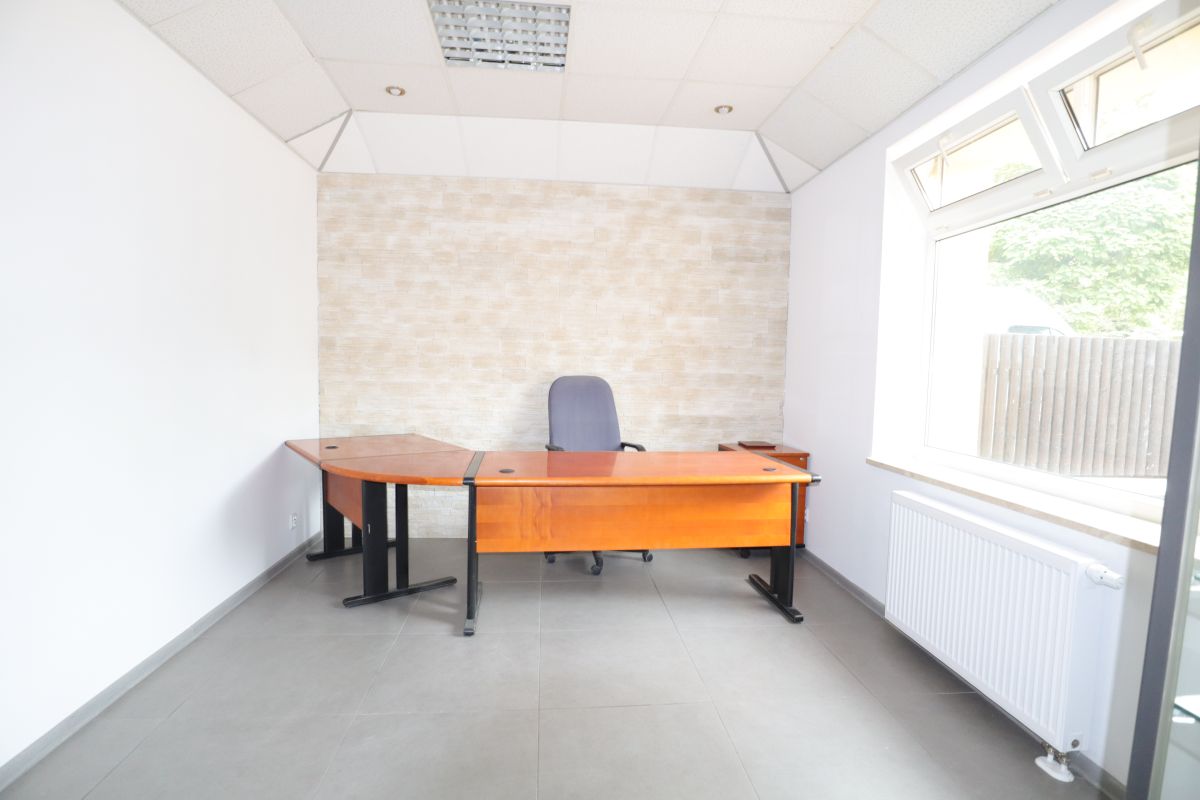 Komercyjny na wynajem