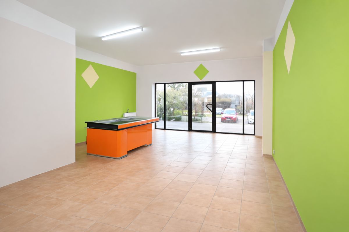 Komercyjny na wynajem