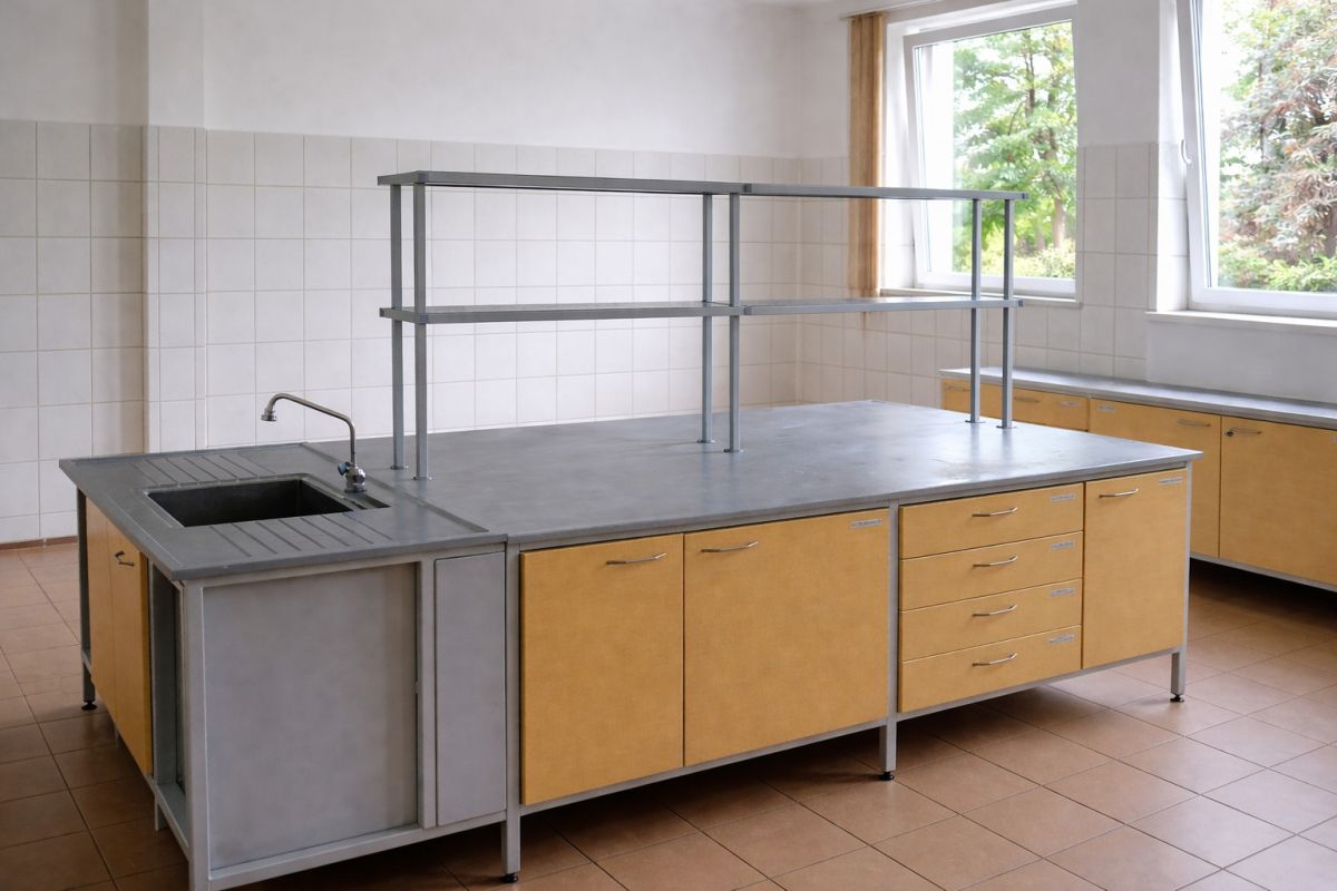 Komercyjny na wynajem