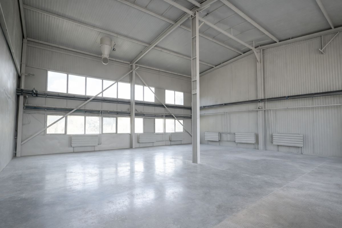 Komercyjny na wynajem