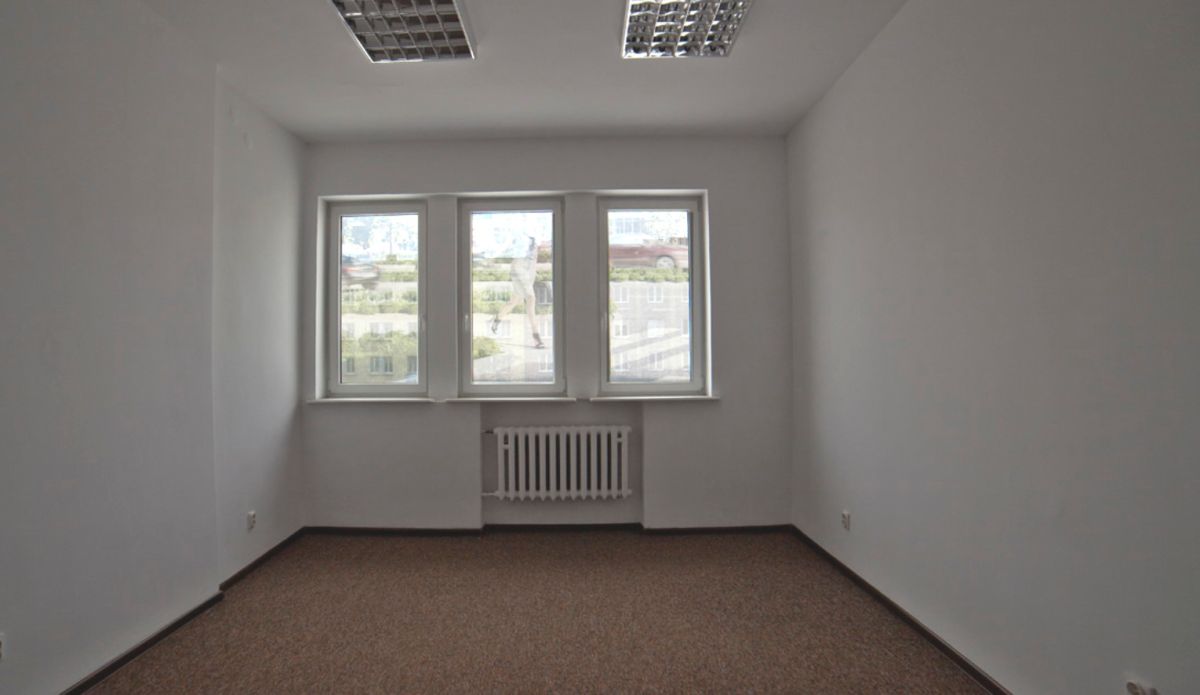 Komercyjny na wynajem