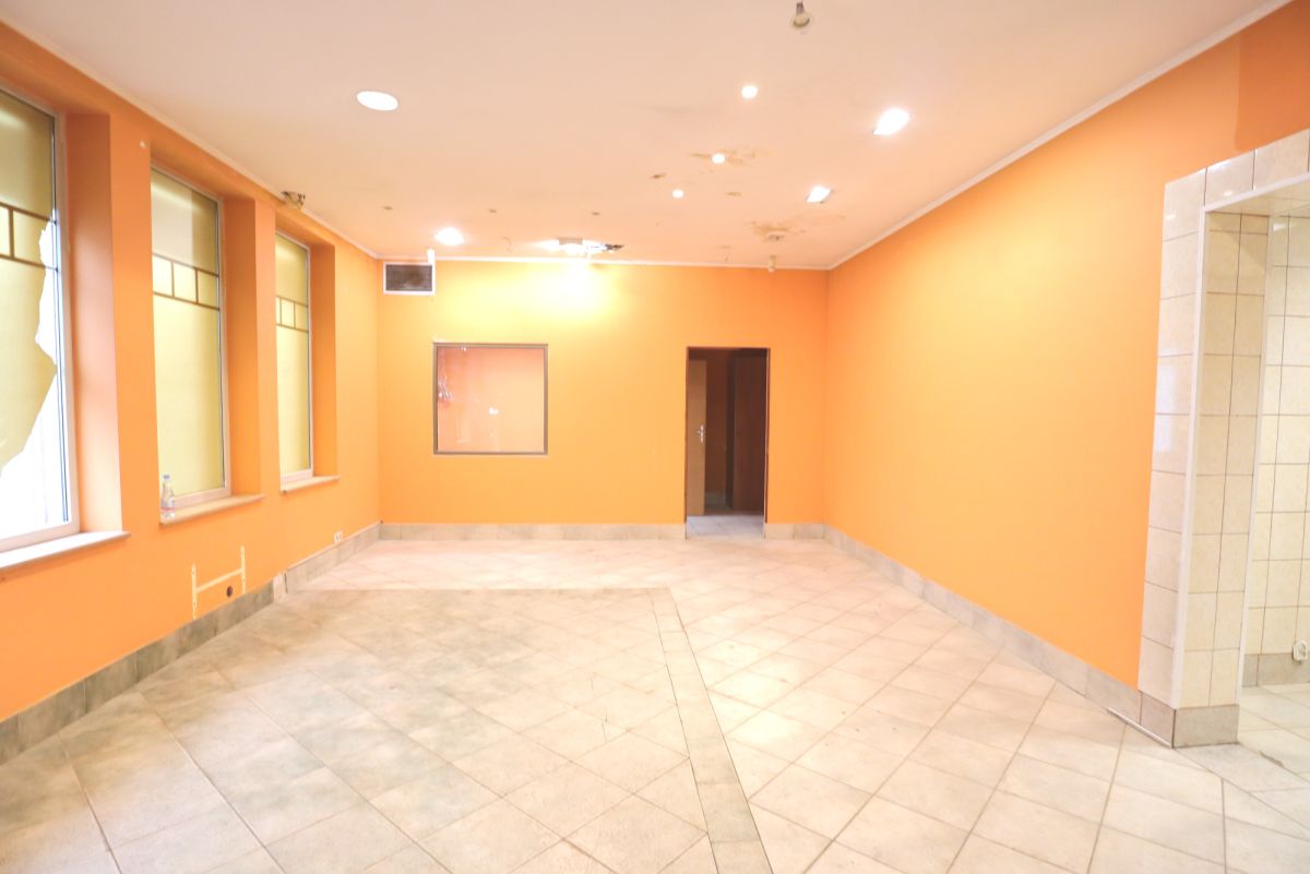 Komercyjny na sprzedaż