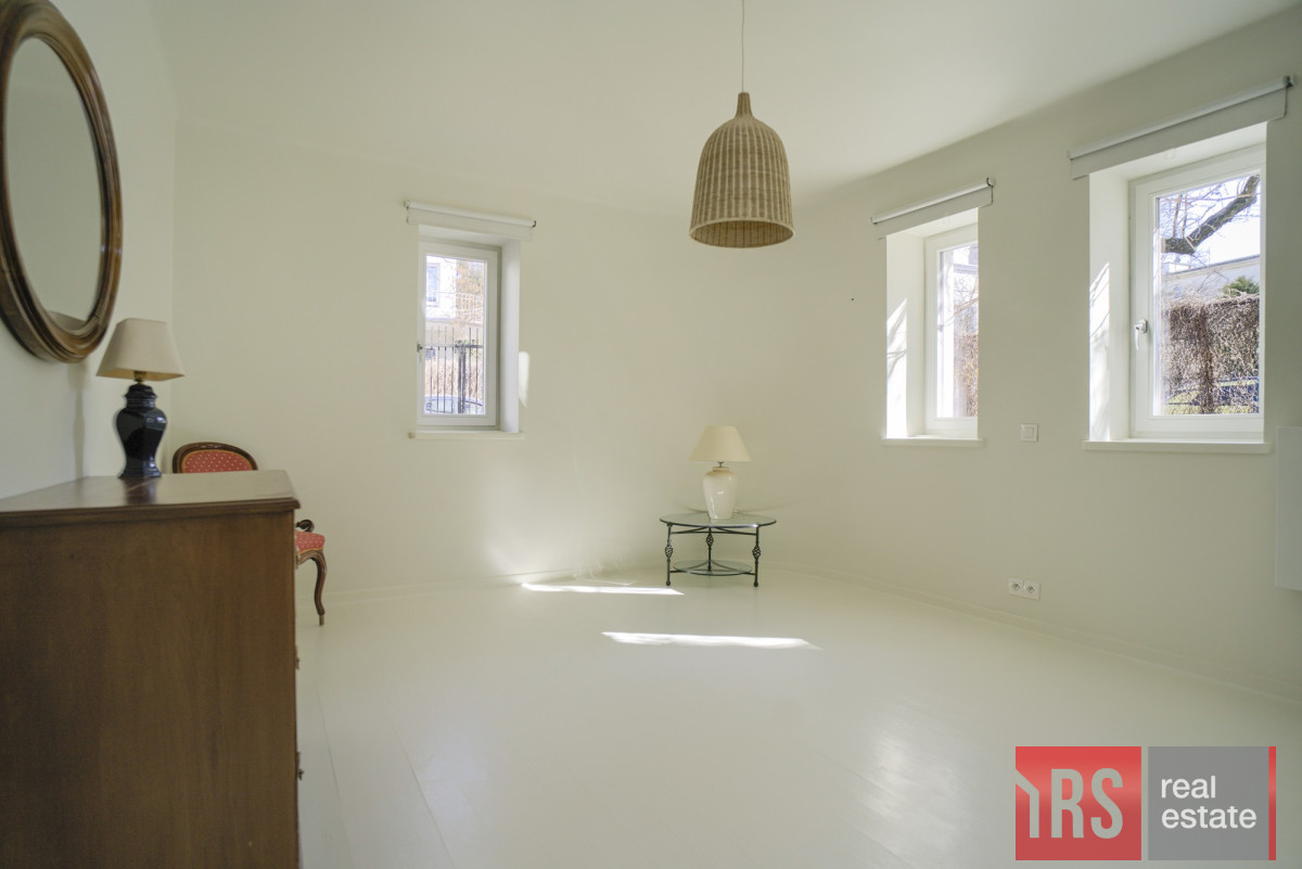 Komercyjny na wynajem