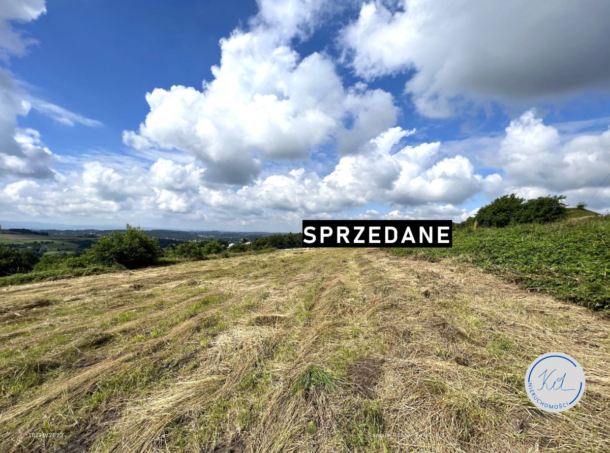 Działka na sprzedaż