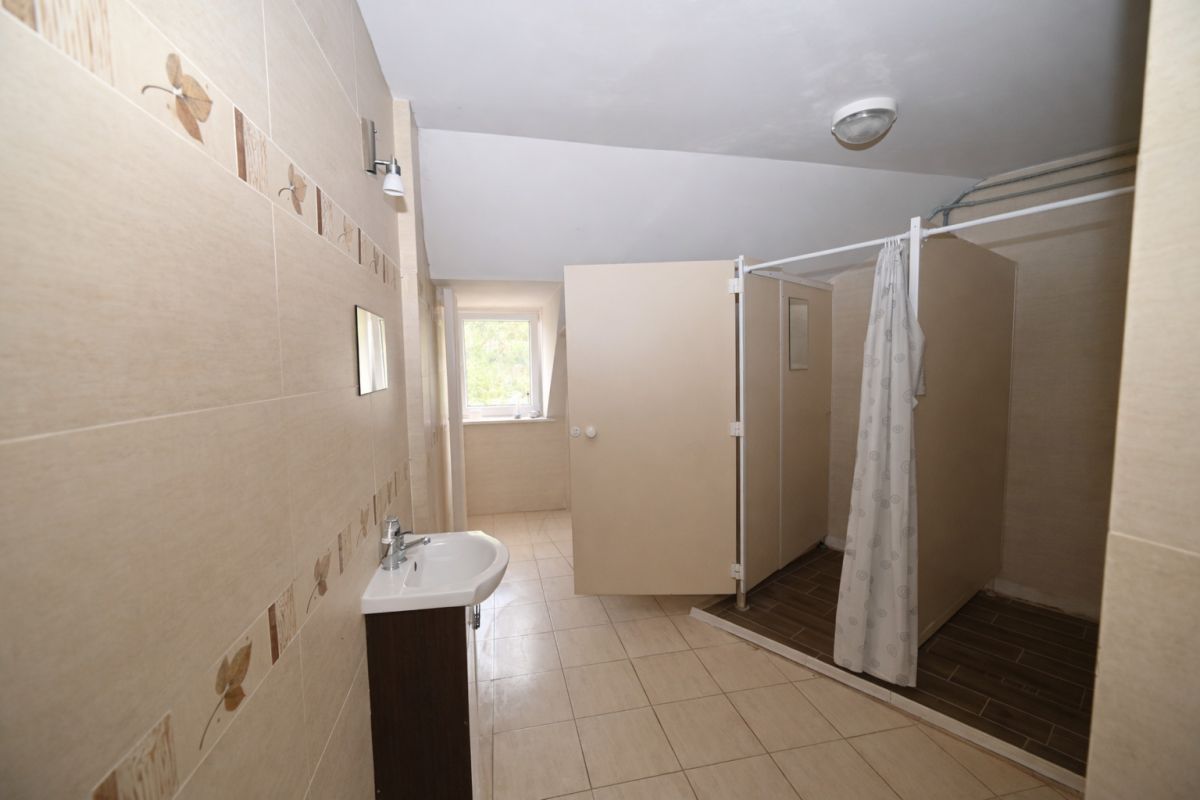 Komercyjny na sprzedaż