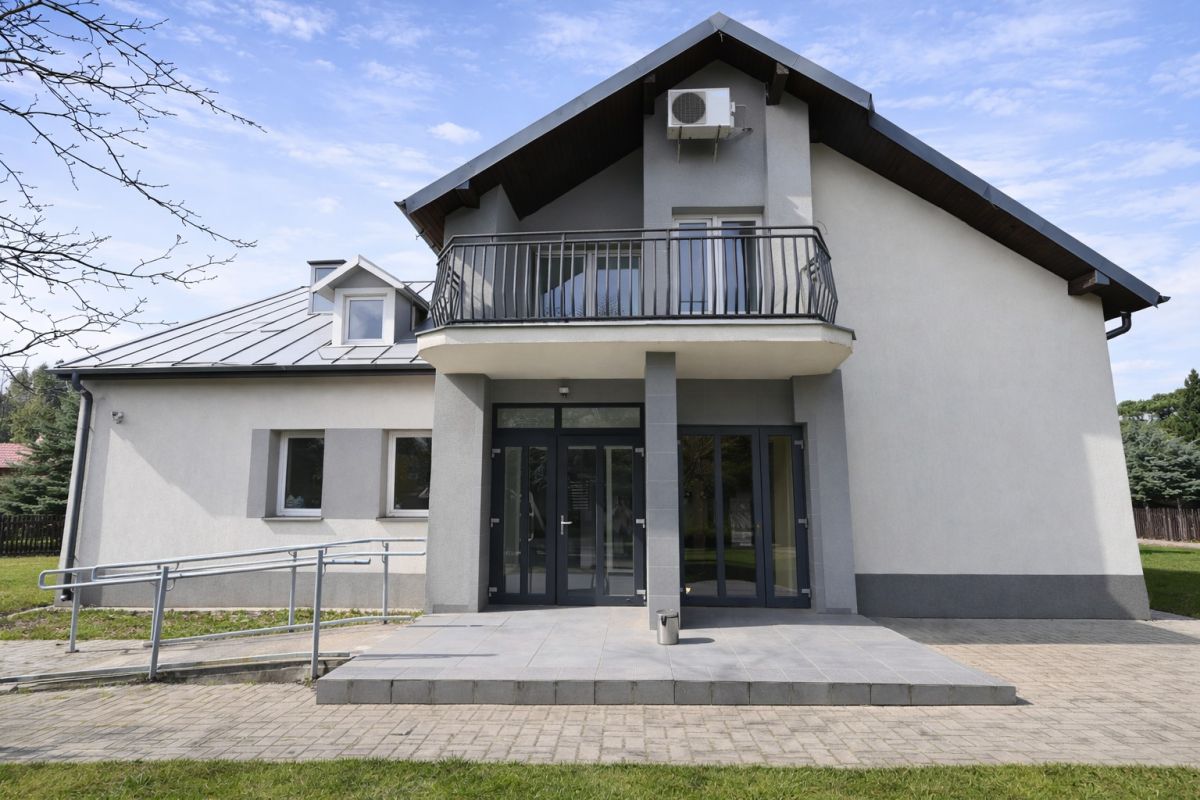 Komercyjny na sprzedaż