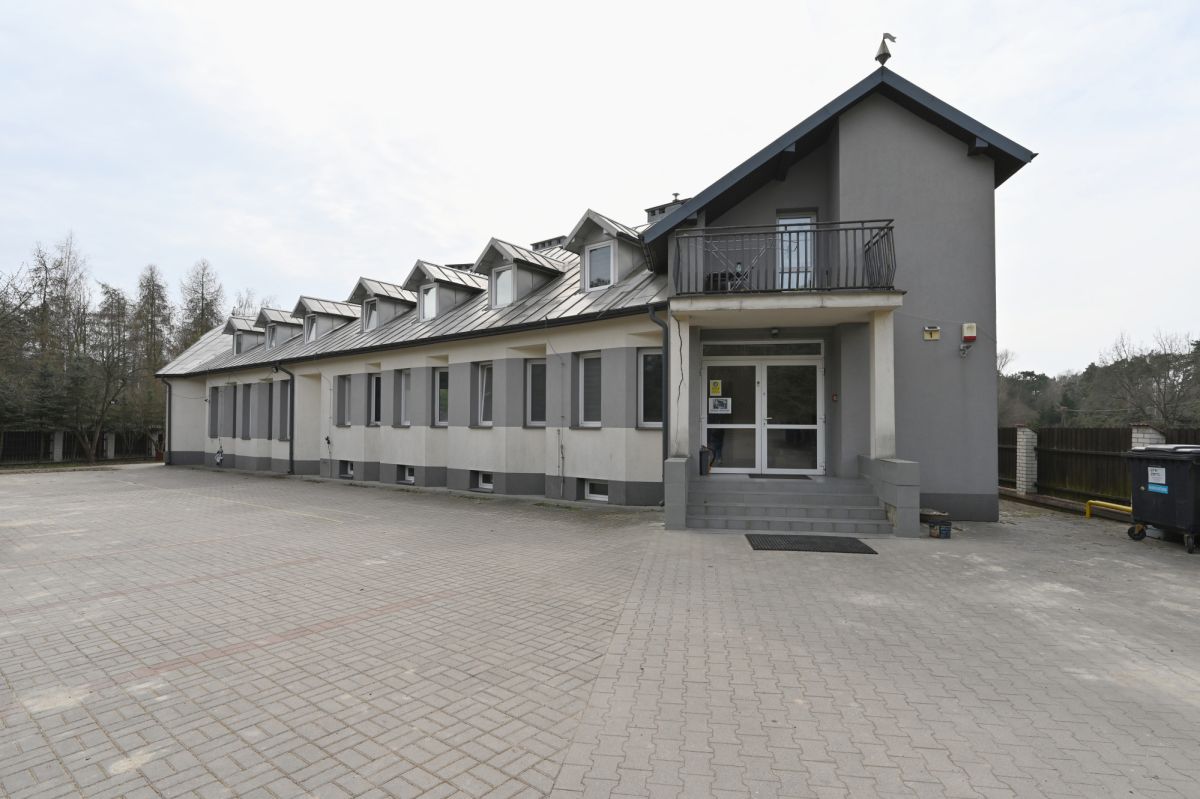 Komercyjny na sprzedaż