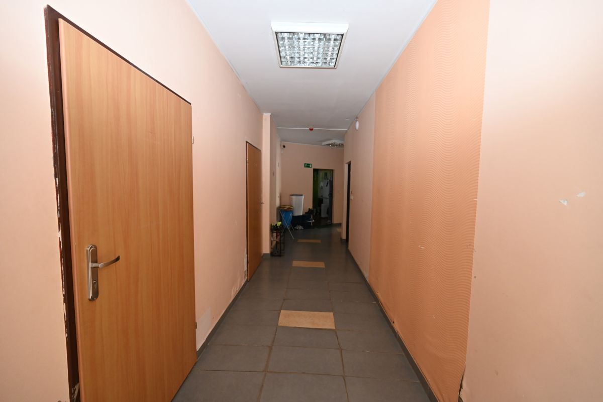 Komercyjny na sprzedaż