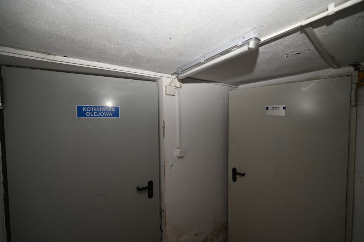 Komercyjny na sprzedaż