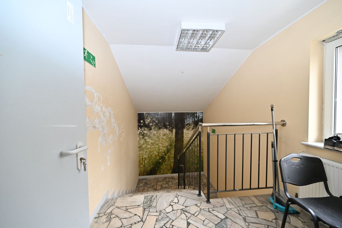 Komercyjny na sprzedaż