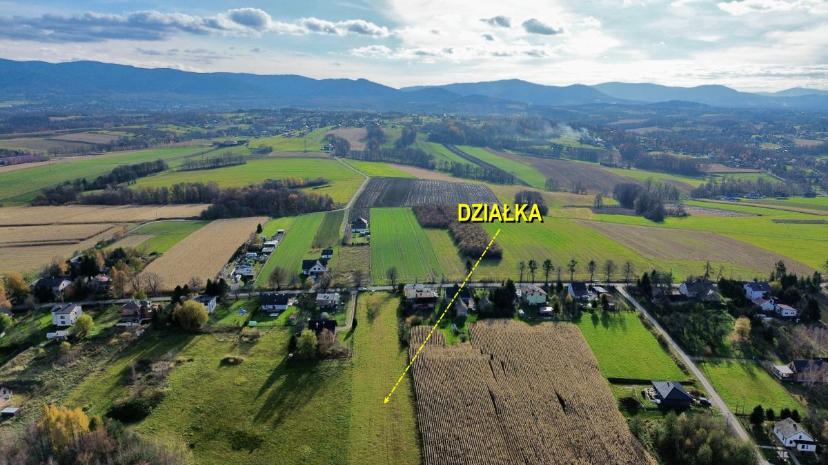 Działka na sprzedaż