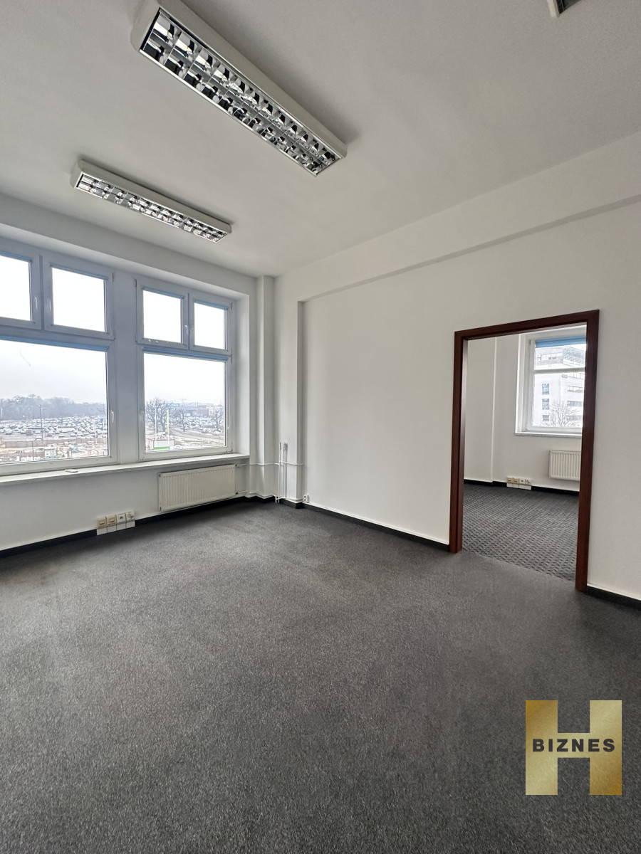 Komercyjny na wynajem