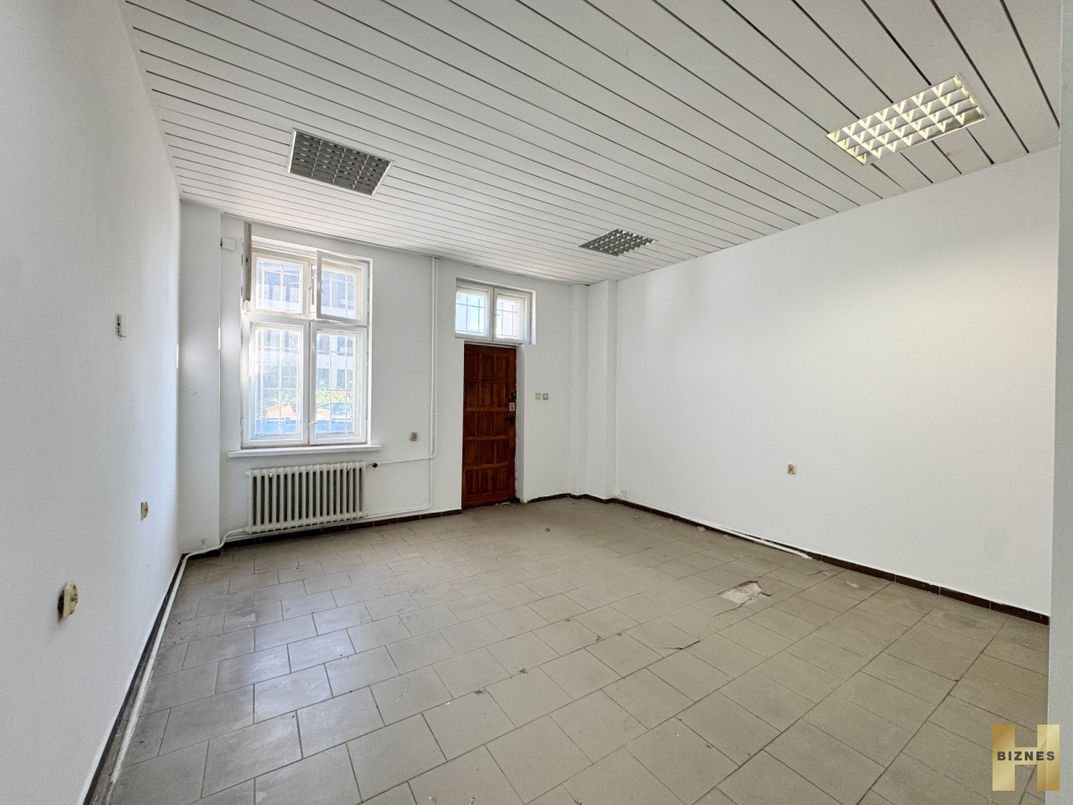Komercyjny na wynajem