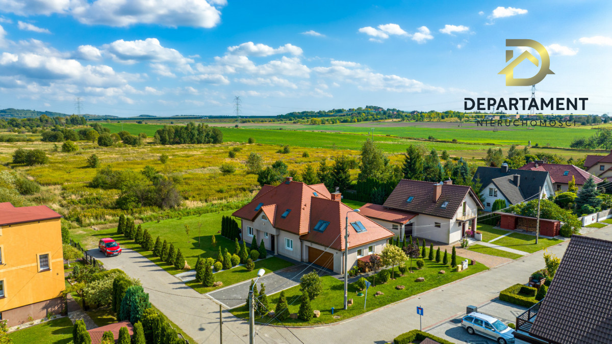 Dom na sprzedaż