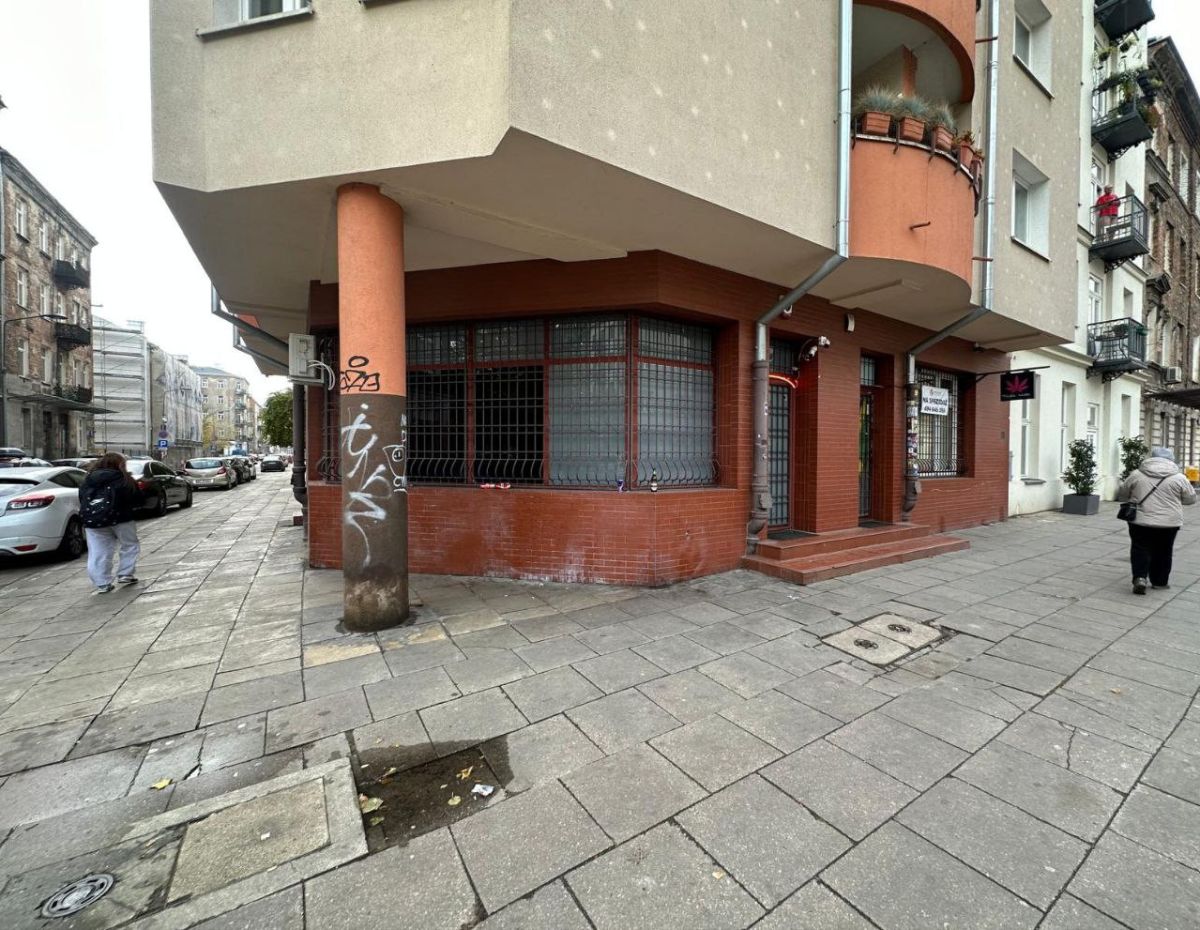 Komercyjny na sprzedaż