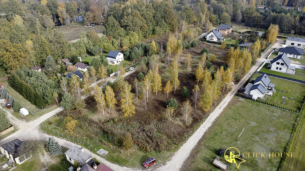 Działka na sprzedaż