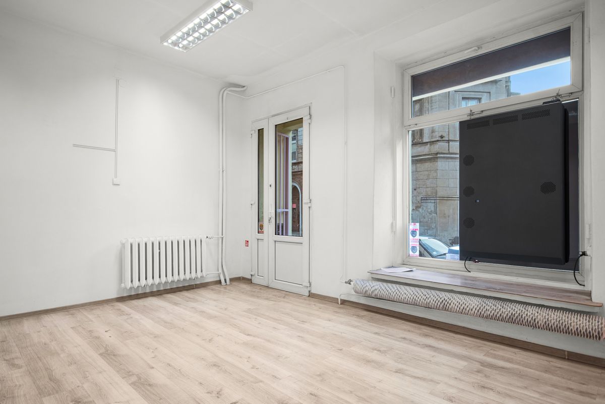 Komercyjny na wynajem