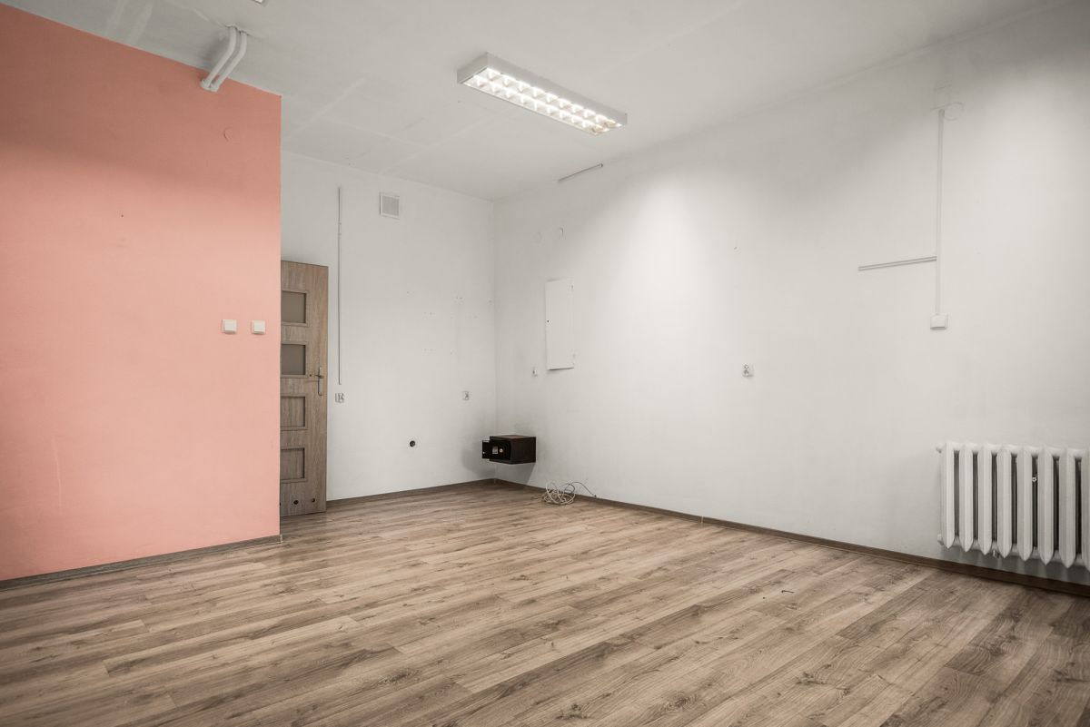 Komercyjny na wynajem