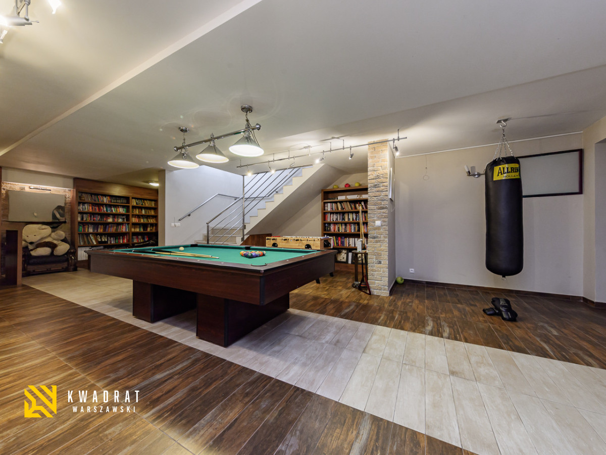 Komercyjny na sprzedaż