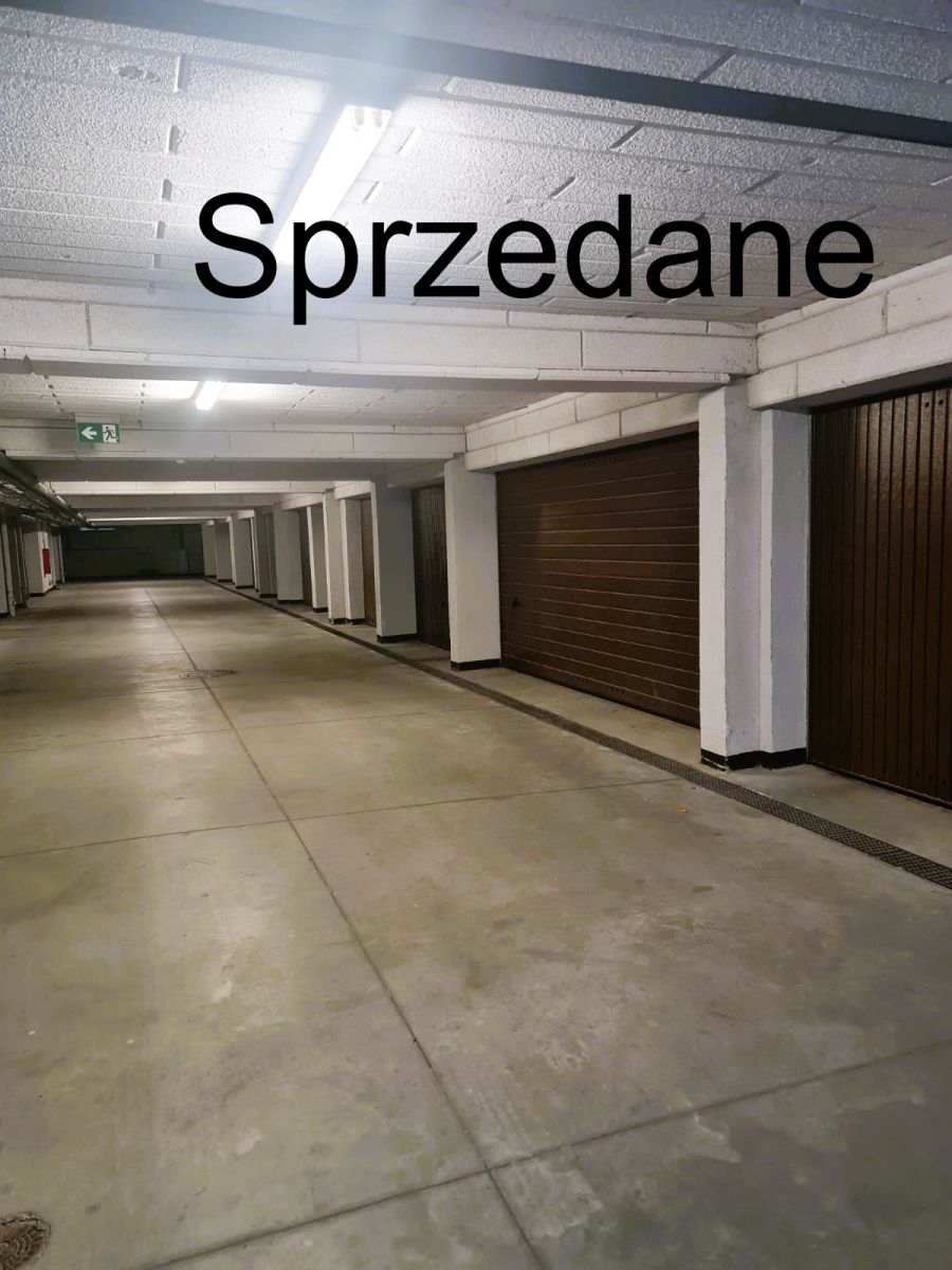 Komercyjny na sprzedaż