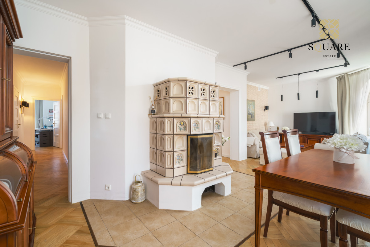 Komercyjny na sprzedaż