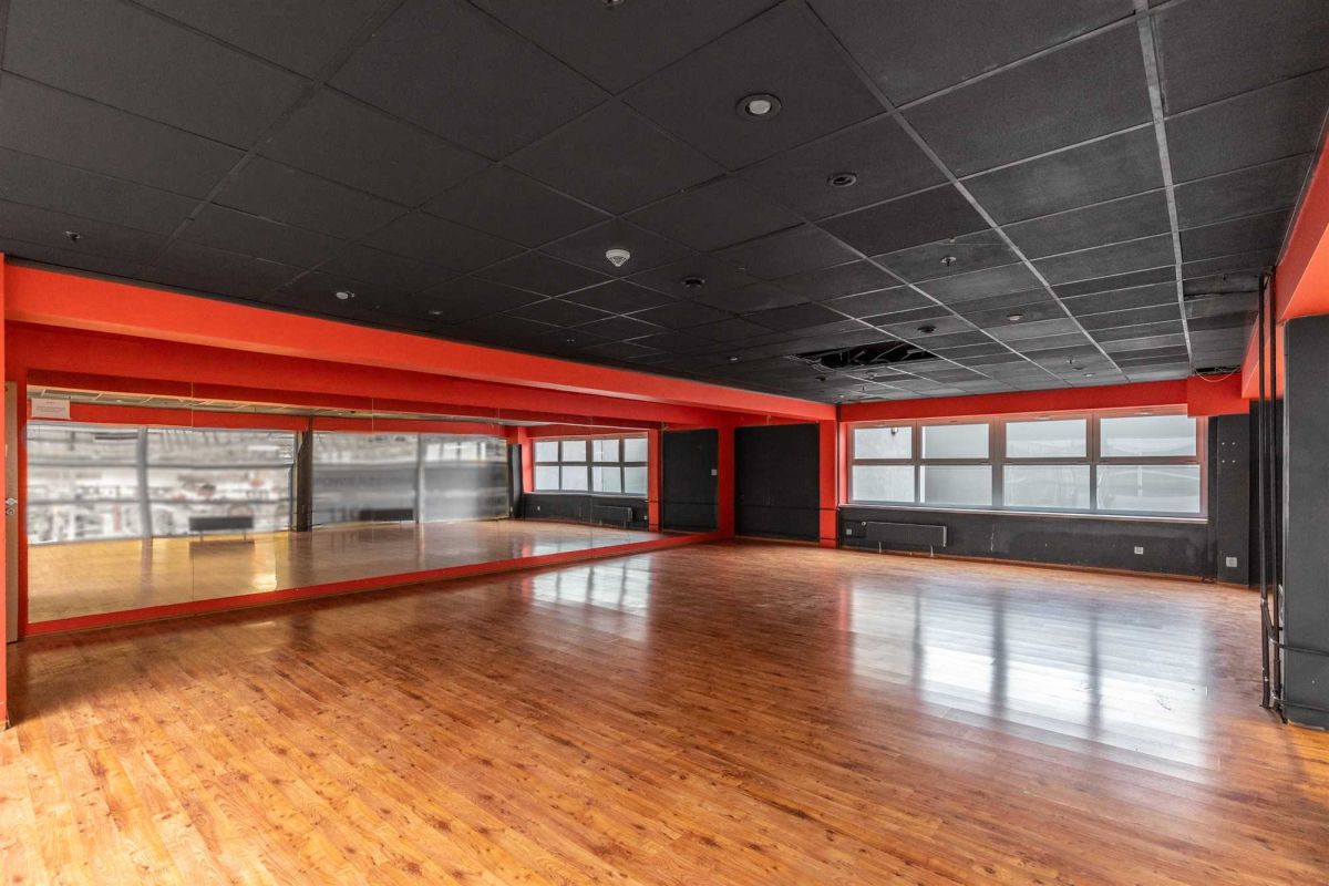 Komercyjny na wynajem