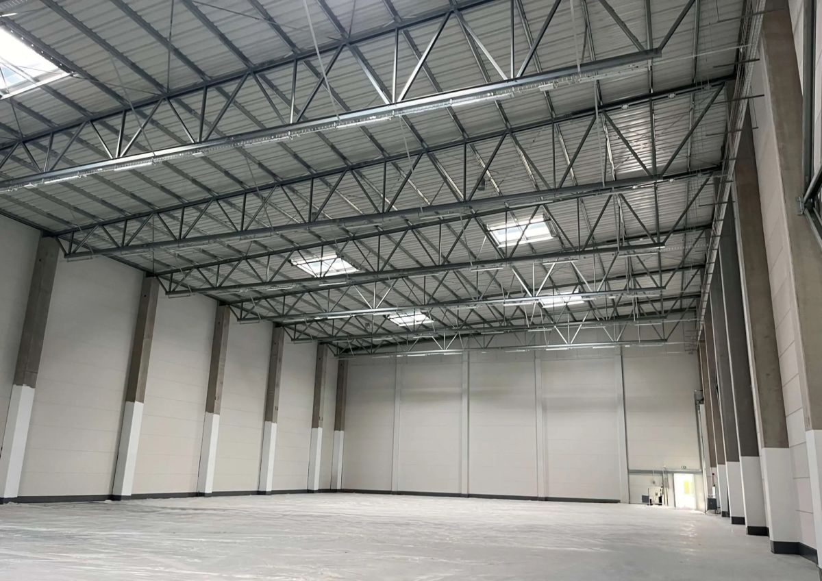 Komercyjny na wynajem