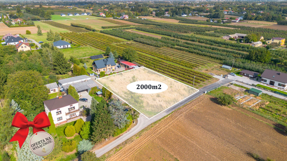 Działka na sprzedaż