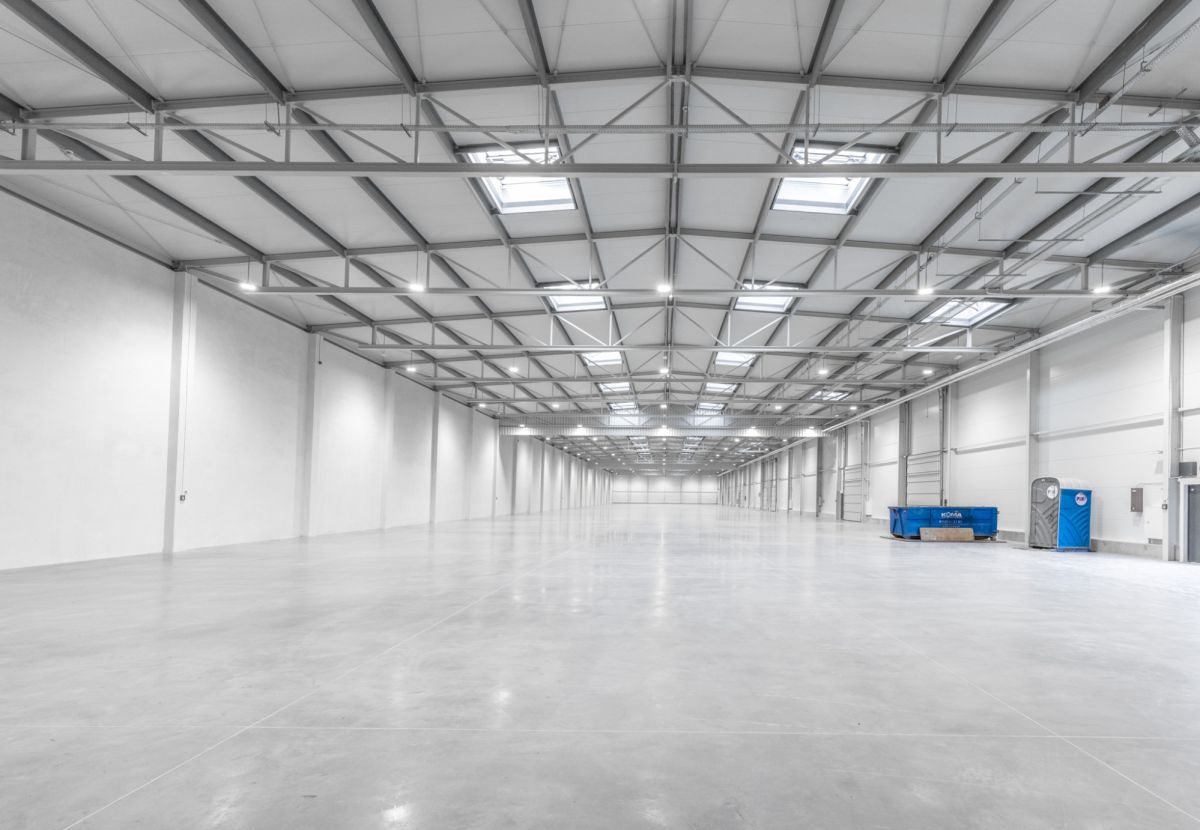 Komercyjny na wynajem