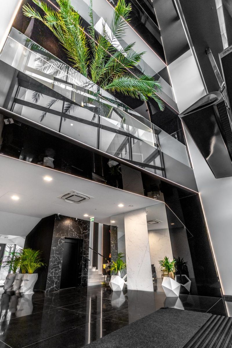 Komercyjny na sprzedaż