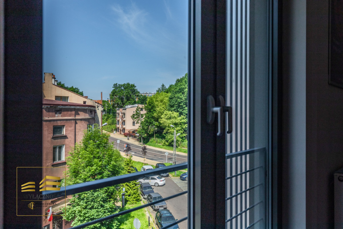 Komercyjny na sprzedaż