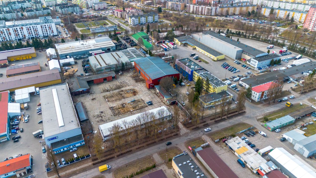 Komercyjny na wynajem