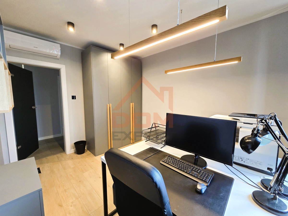 Komercyjny na wynajem