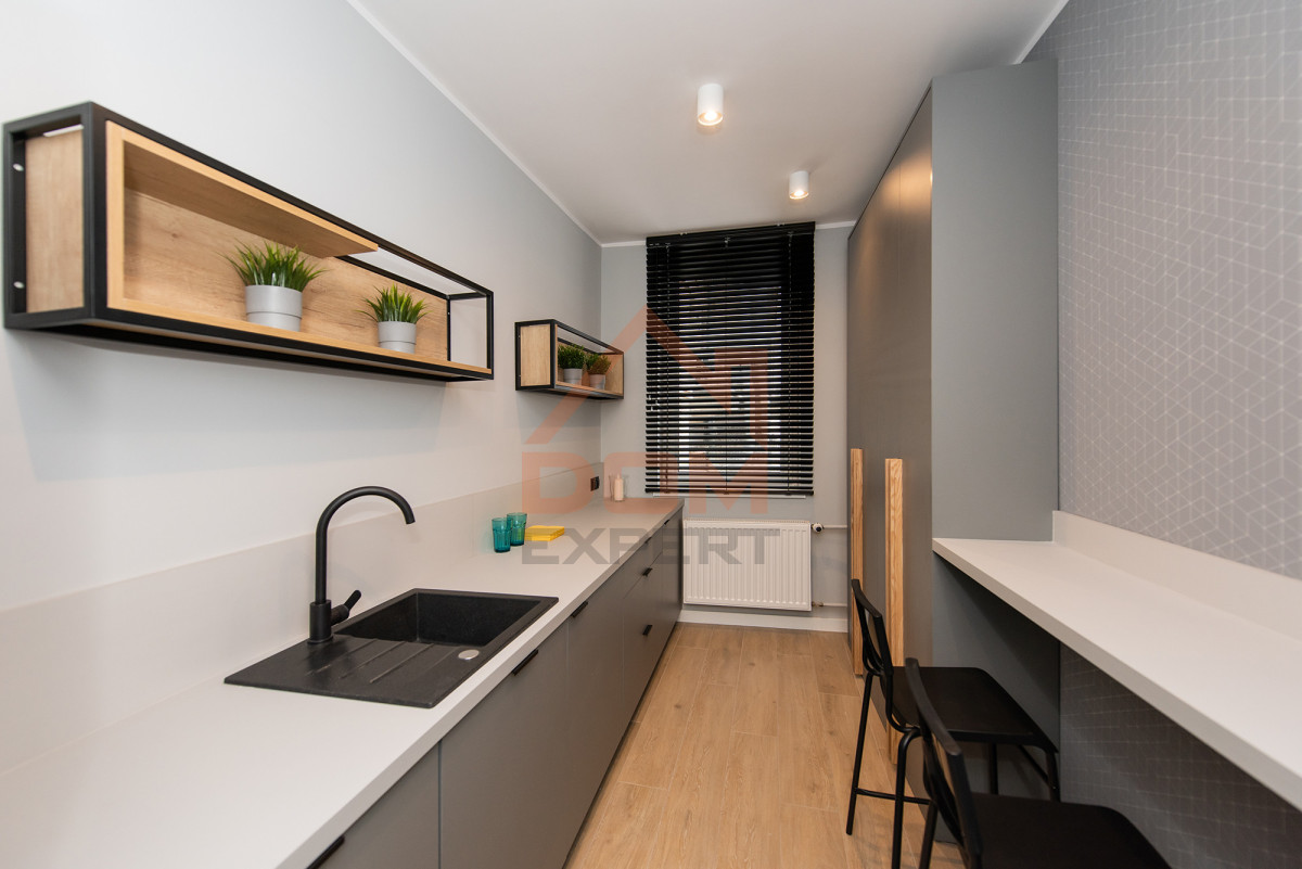 Komercyjny na wynajem