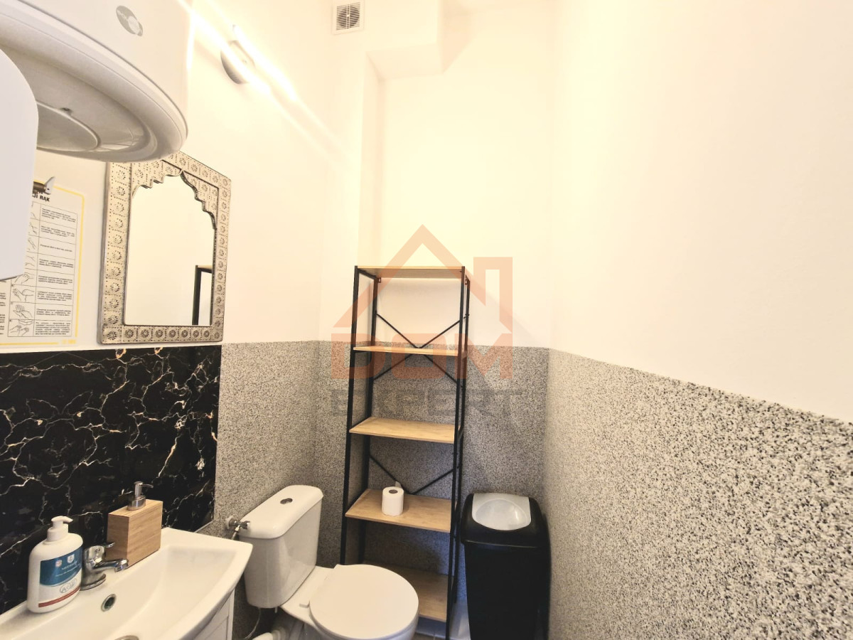 Komercyjny na wynajem