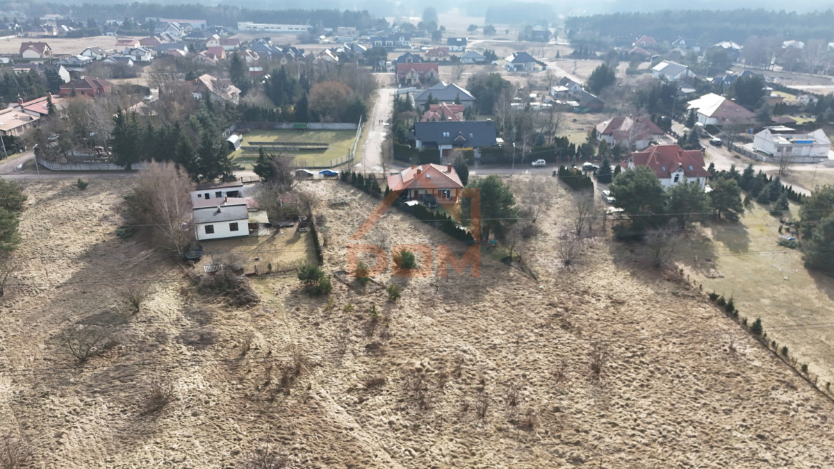 Działka na sprzedaż