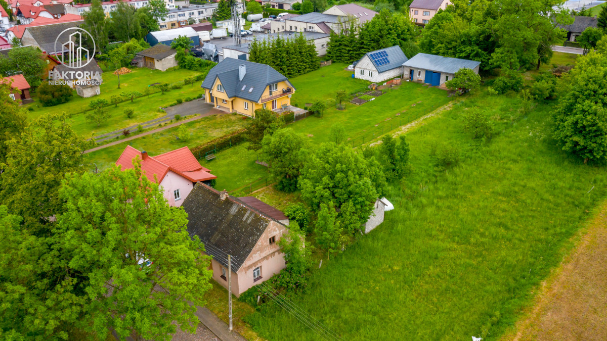 Działka na sprzedaż