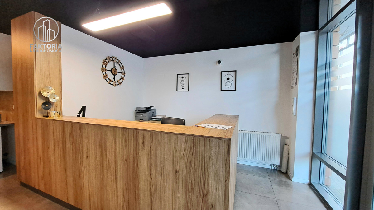 Komercyjny na wynajem